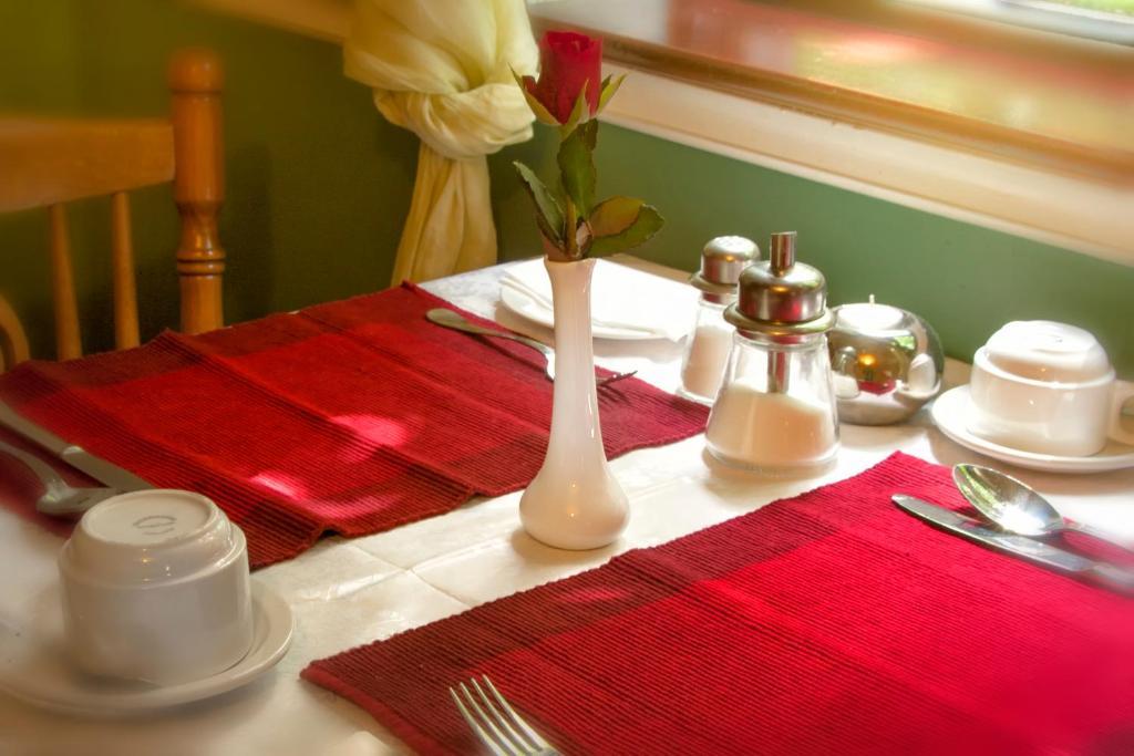 Woodside Lodge Accomodation ويستبورت المظهر الخارجي الصورة